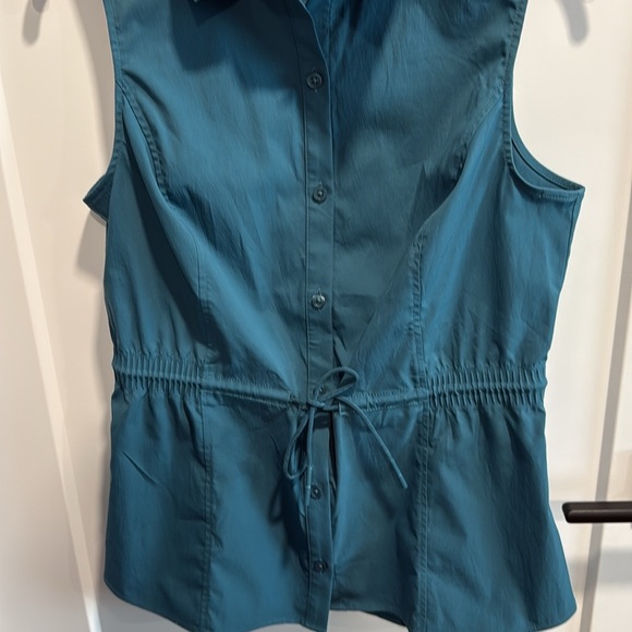 Athleta Levitate Poplin Tank Size Small Teal EUC - Picture 6 of 10
